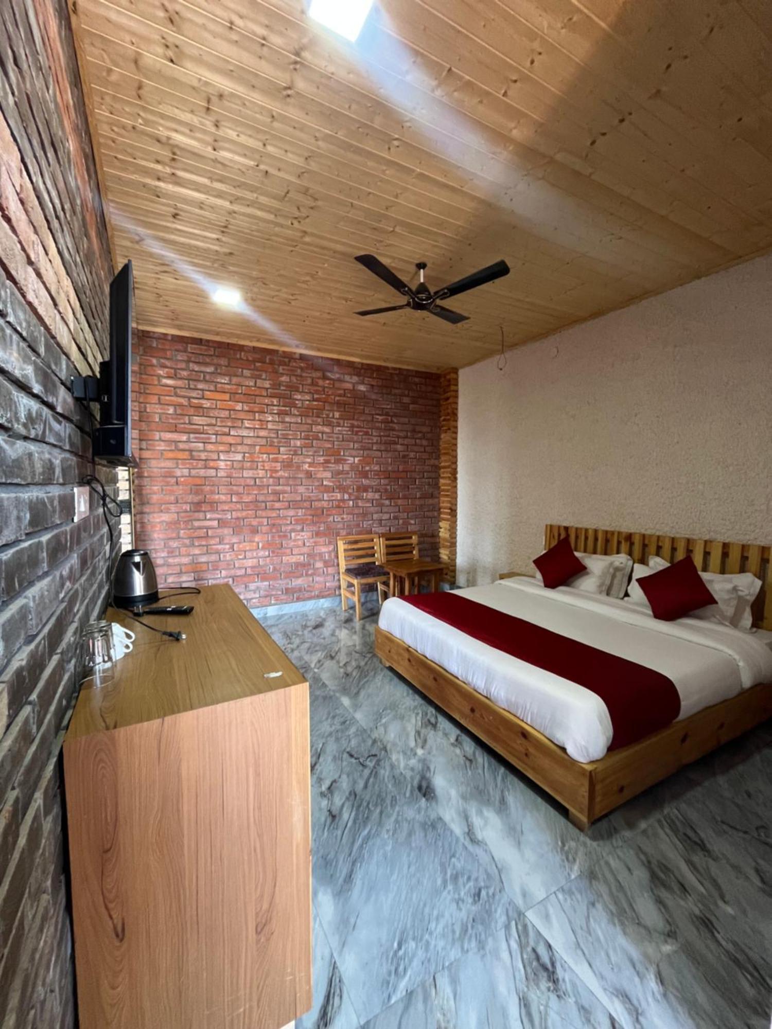 Hotel Paul Villa Бир Экстерьер фото